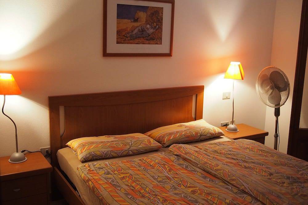 Appartamento intero, , Appartamento completamente attrezzato del Mediterraneo con due terrazze in Castelsardo, Provincia di Sassari