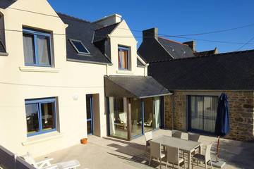 Location de vacances pour 6 personnes, avec terrasse dans Plage Du Pouldu Santec