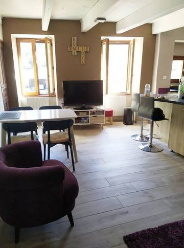 Gîte pour 4 personnes, avec terrasse à Paulhe