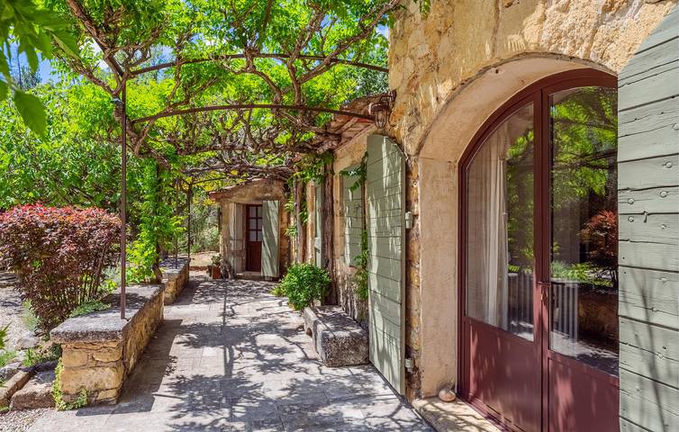 Location de vacances pour 6 personnes, avec terrasse et piscine à Lauris - 4