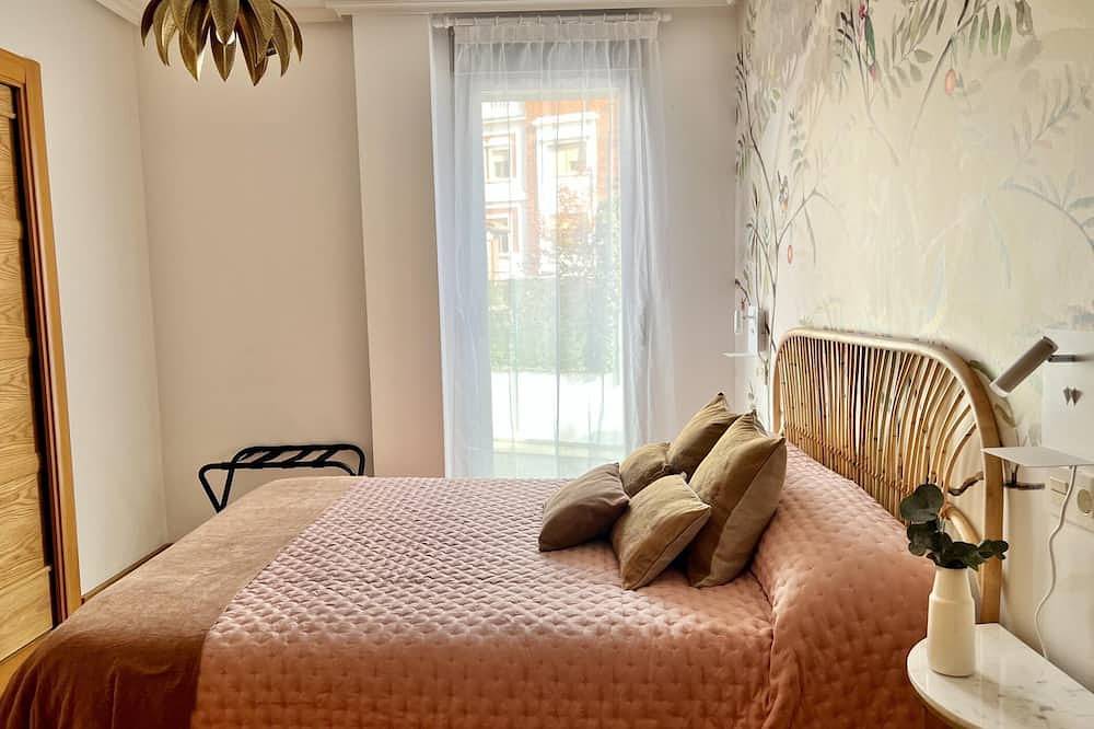 Ganze Wohnung, Housing León Pablo Flórez in León, Cordillera Cantábrica