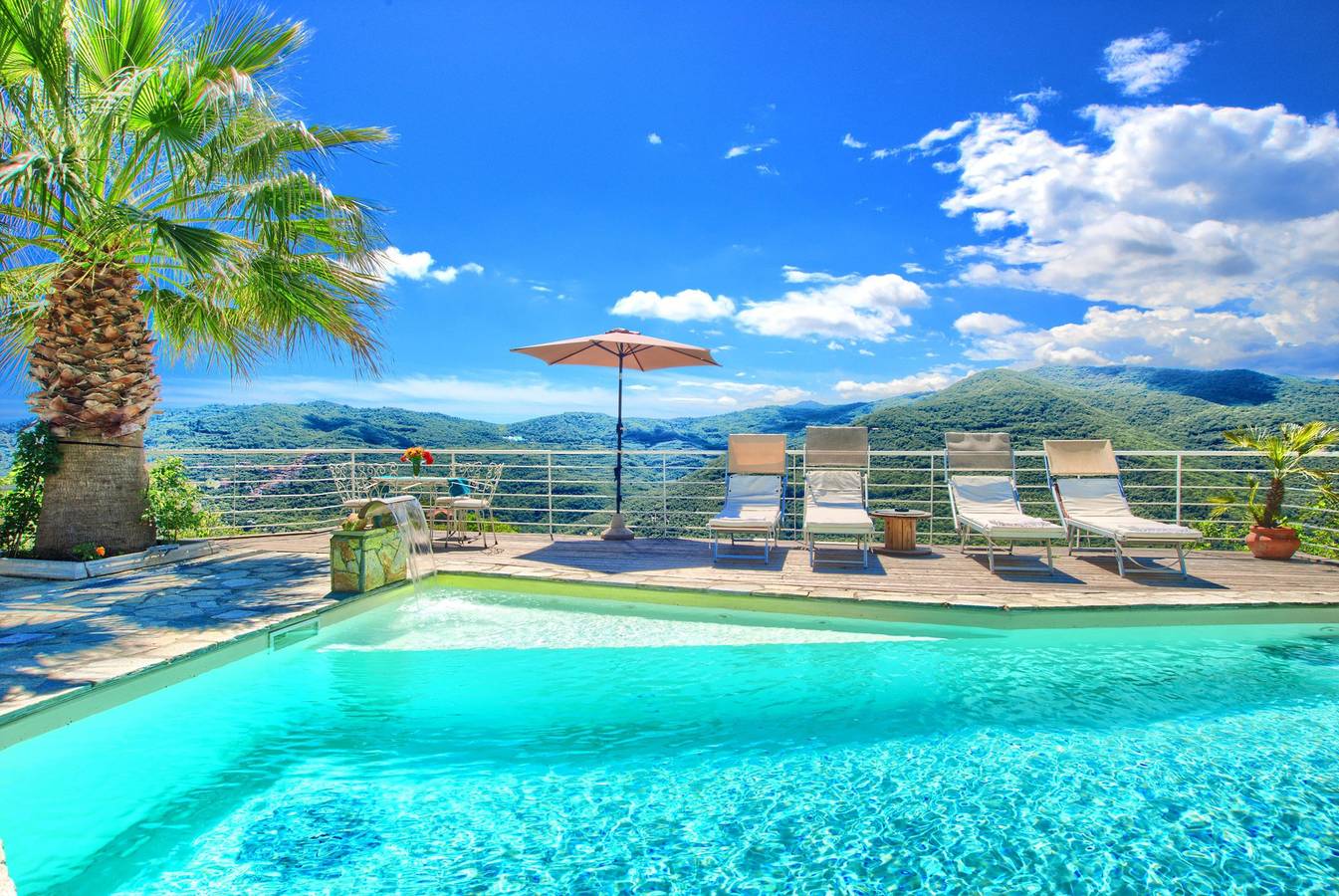Villa für 4 Personen mit Balkon/Terrasse in Pontedassio, Riviera di Ponente