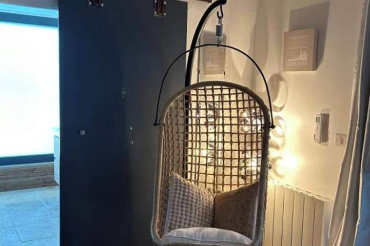 A bed-and-breakfast in the heart of a farmhouse nestled among the vineyards and near the sea in the Camargue. in Entre-Vignes, Costa mediterránea (Francia)