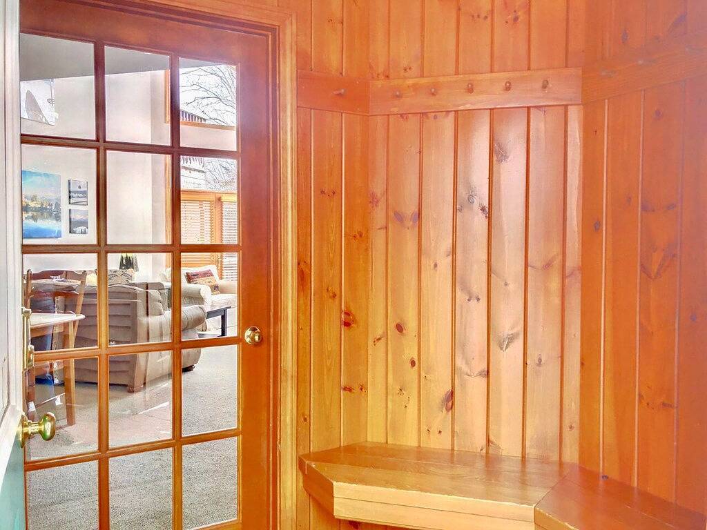 Glamping for 15 People in Carroll, White Mountain National Forest