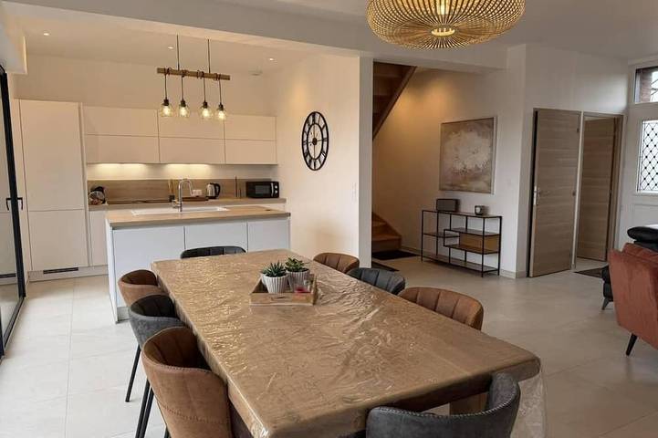 Location de vacances pour 12 personnes à Quesmy