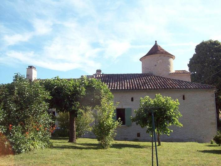 Location de vacances pour 6 personnes, avec jardin et terrasse à Mazeyrolles - 3