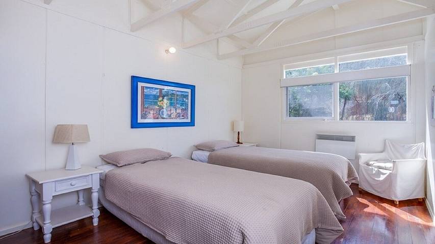 Holiday home for 6 people, with terrace in Melbourne