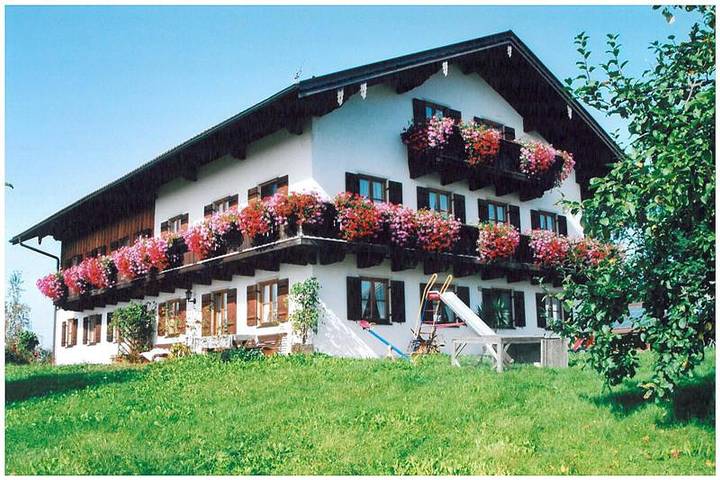 Ferienhaus für 4 Personen, mit Balkon in Seebruck - 2