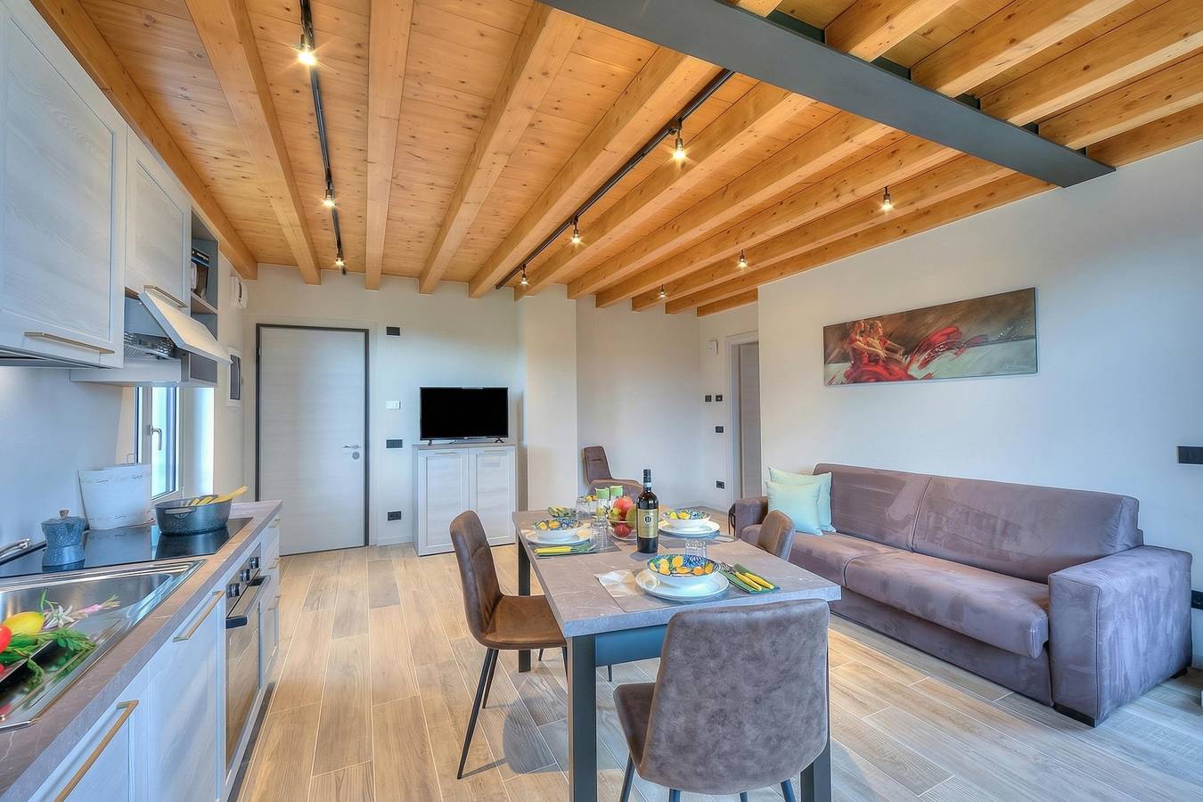 Appartamento intero, Ricomilla Family - Terrace & Parking in Roè Volciano, Prealpi Gardesane