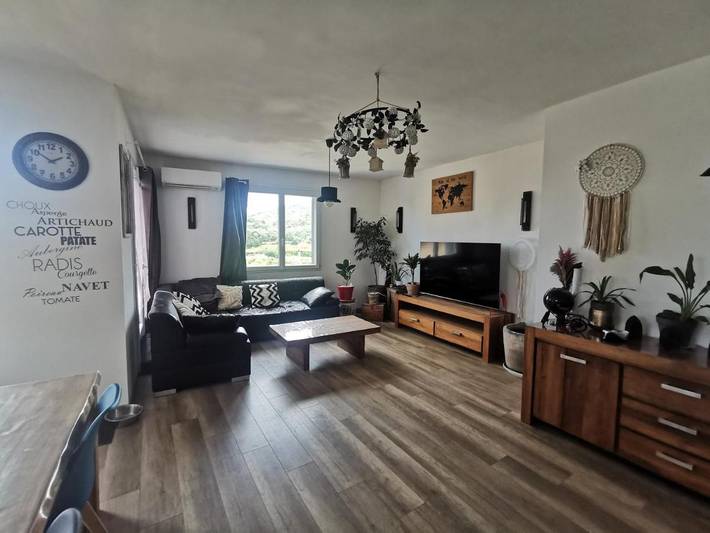 Location de vacances pour 8 personnes, avec vue et terrasse à Bouleternère - 4