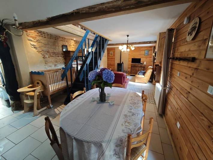 Location de vacances pour 7 personnes, avec jardin, adapté aux familles à Valmont - 4