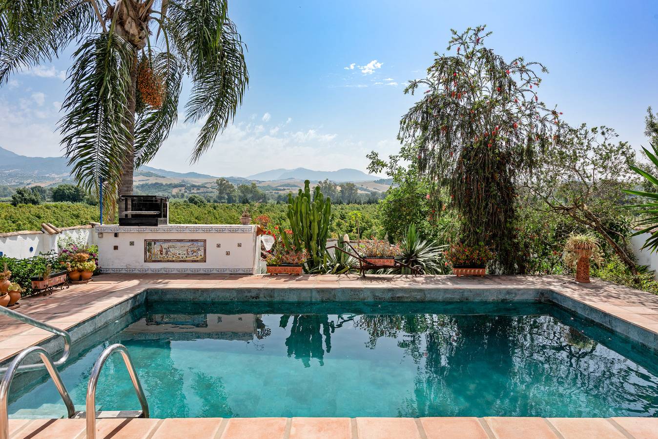 Country House 'Los 2 Cedros' with Mountain View, Wi-Fi and Air Conditioning in San Pablo de Buceite, Jimena de la Frontera