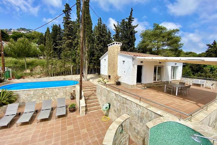 Bungalow für 7 Personen, mit Garten in Lloret de Mar