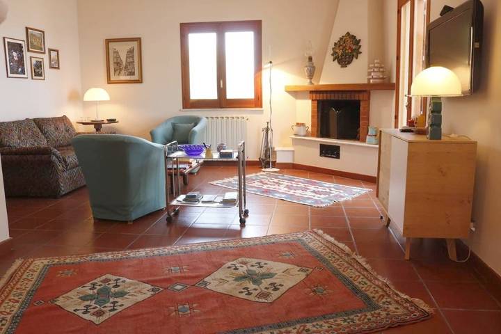Casa vacanza per 4 persone, con Balcone e Terrazza nonché Giardino e Panorama a Tusa