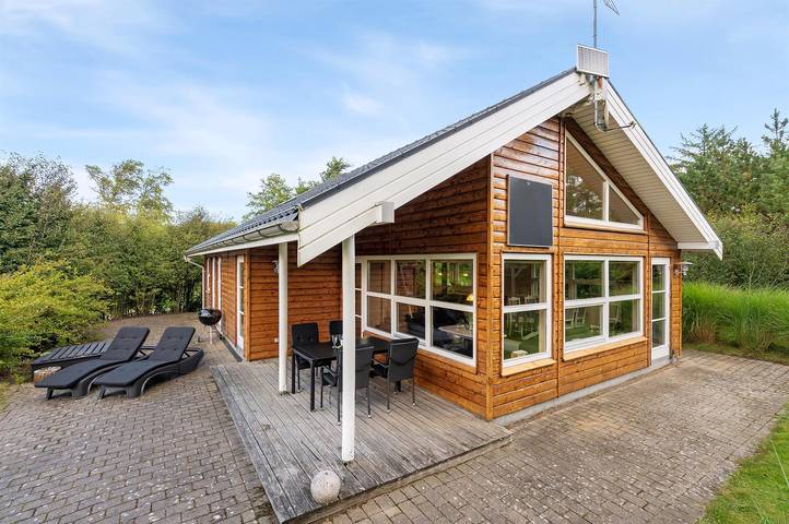 Ferienhaus für 7 Personen, mit Terrasse in Hvalpsund