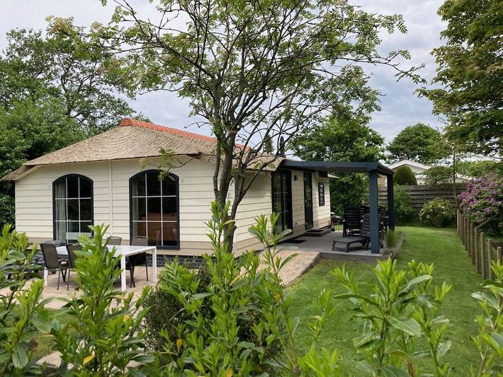 Bungalow für 6 Personen, mit Terrasse und Garten in Noordwijk