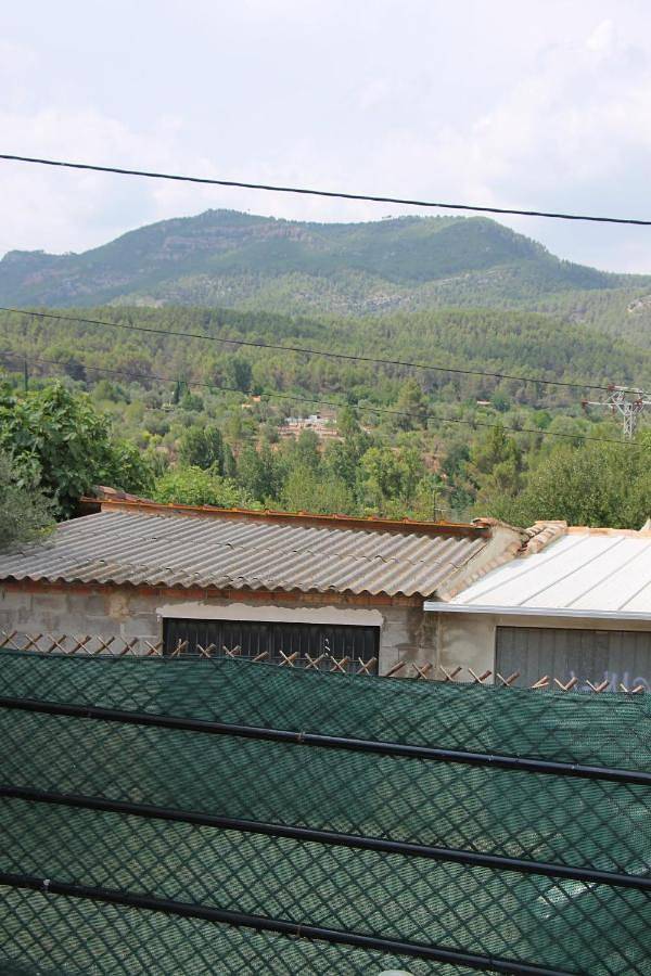 Gîte pour 8 personnes, avec jardin à Montanejos - 3