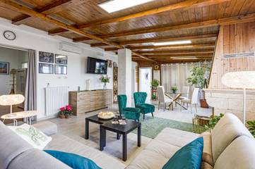 Villa for 8 Guests in Ragusa, Ragusa Province, Picture 2
