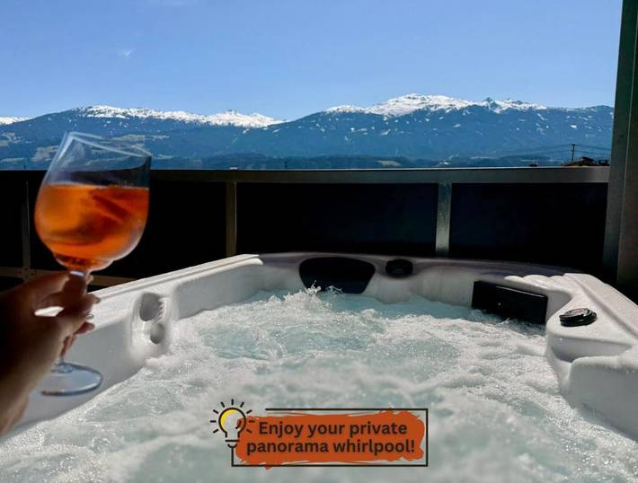 Ferienwohnung für 2 Personen, mit Terrasse und Pool sowie Whirlpool