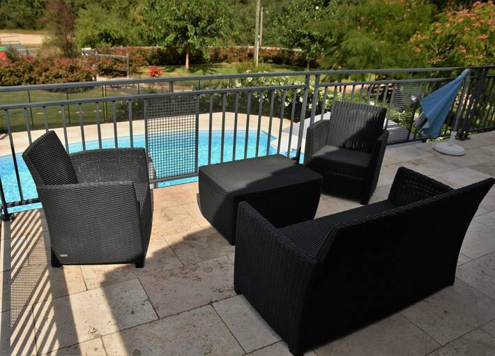 Gîte pour 8 personnes, avec jardin ainsi que piscine et terrasse à Prudhomat - 3