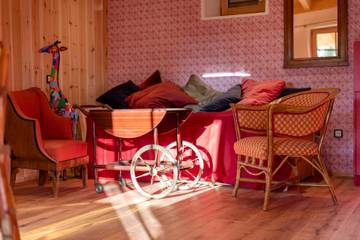 Cottage pour 4 personnes, avec balcon ainsi que sauna et jacuzzi dans Soprabolzano