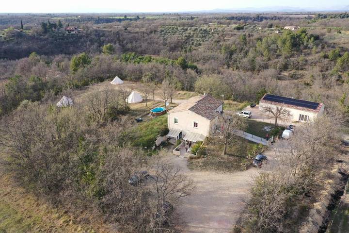 Tente pour 4 personnes, avec vue et jardin dans les Alpes-de-Haute-Provence - 2