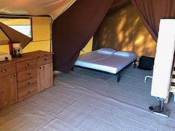 Camping pour 5 Personnes dans Loupiac (Lot), Lot, Photo 4