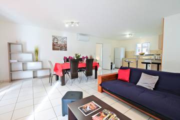 Maison De Vacances pour 6 Personnes dans Savignac-les-Églises, Périgord Blanc, Photo 2