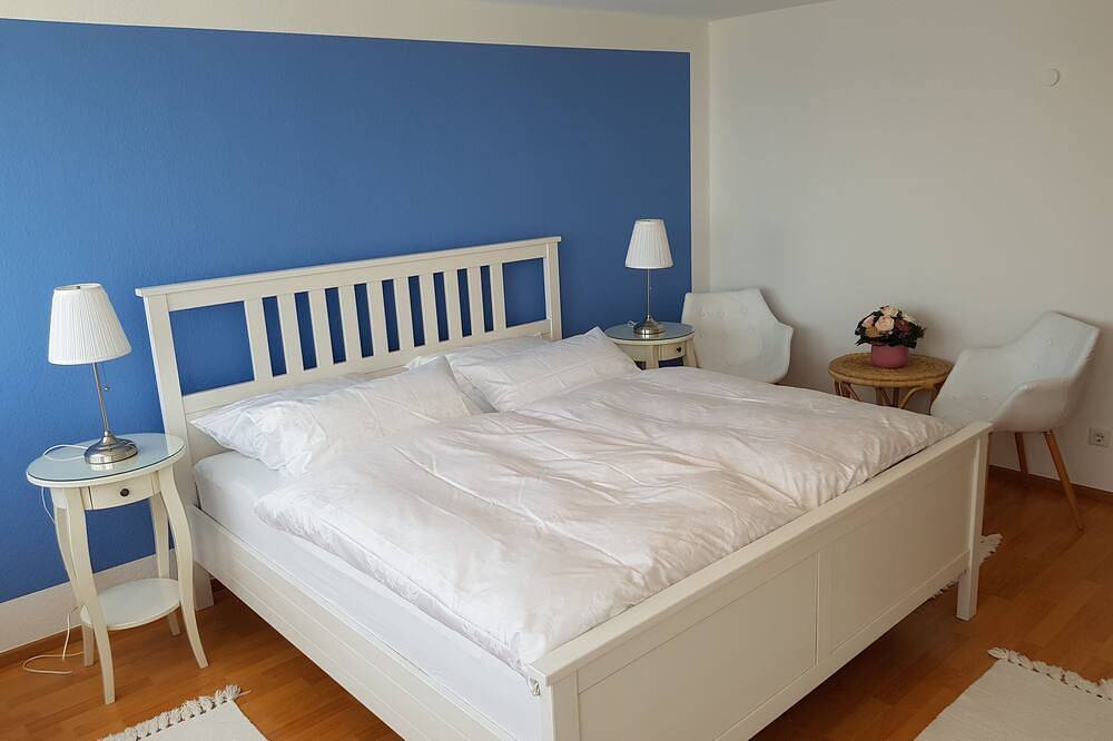 Ganze Wohnung, Exklusive 3 Zimmer Nichtraucherwohnung (100qm)  mit Badestrand in Strandbad Nonnenhorn, Nonnenhorn
