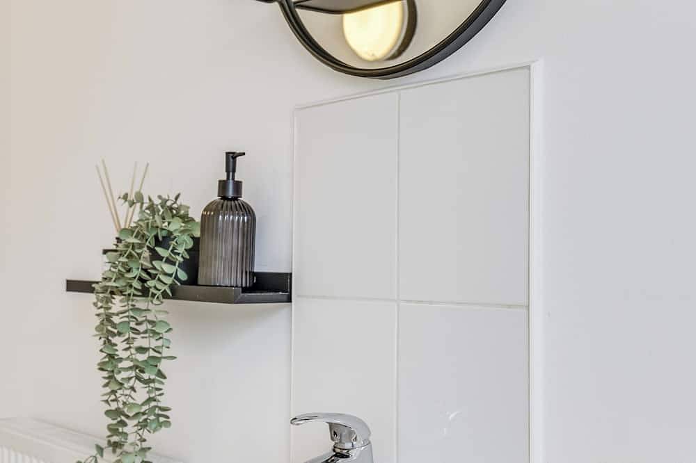 Ganze Wohnung, Stylish stay Ware town + parking in Hertfordshire