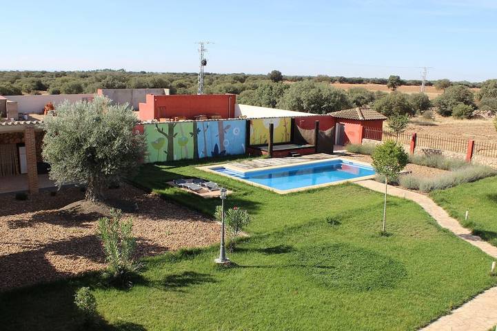 Gîte pour 20 personnes, avec terrasse et jardin - 1