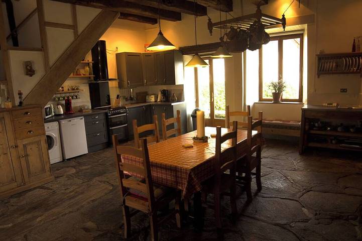 Gîte pour 6 personnes, avec jardin à Coussac-Bonneval - 2