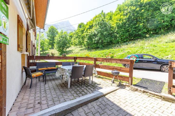 Gîte pour 5 personnes, avec terrasse et jardin à Saint-Jean-de-Belleville - 3