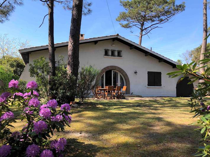 Villa pour 8 personnes, avec jardin et terrasse dans Biscarrosse Plage