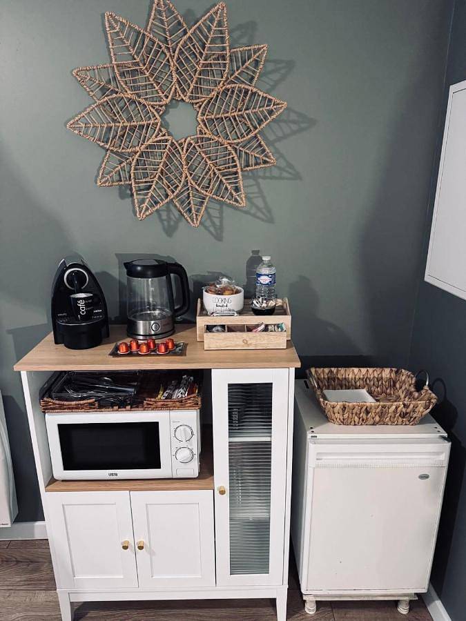 Location de vacances pour 2 personnes, avec terrasse et vue à Collonges-au-Mont-d'Or - 2