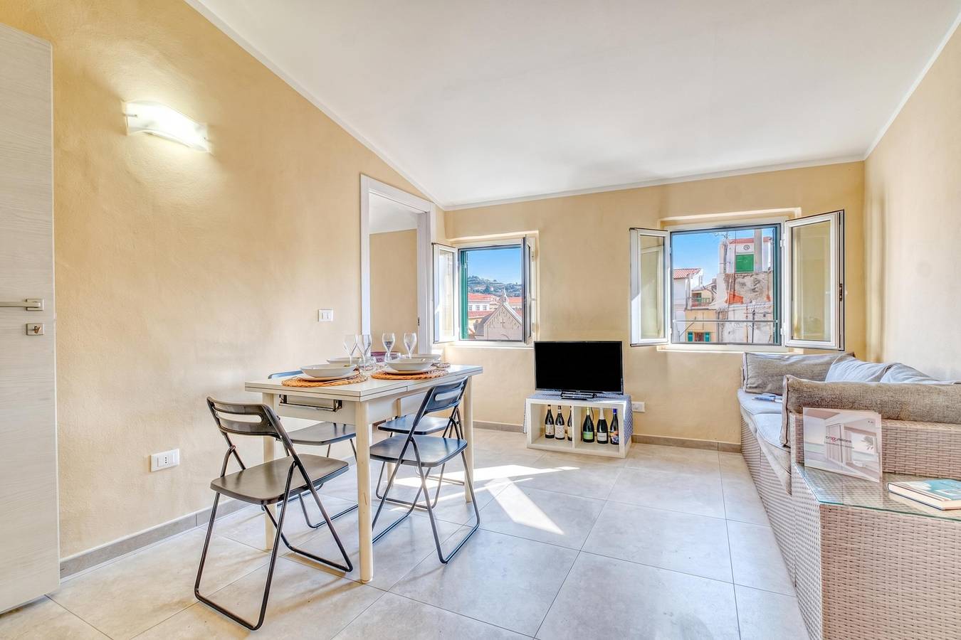 Appartamento intero, Una Finestra sul Duomo, Sanremo Centro in Sanremo, Comune di Sanremo
