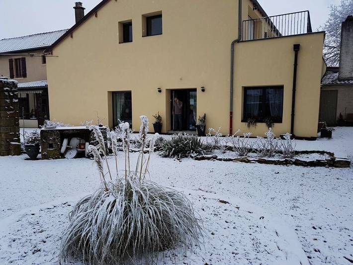 Chambre d’hôte pour 2 personnes, avec Terrasse et Jacuzzi ainsi que Jardin et Vue