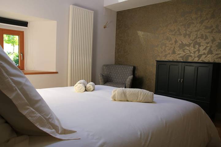 Location de vacances pour 16 personnes, avec jardin et jacuzzi à Plounévez-Quintin - 3