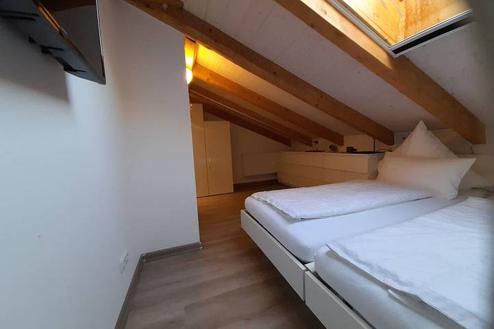 Bungalow für 4 Personen, mit Garten und Terrasse sowie Pool in Oberbayern - 2