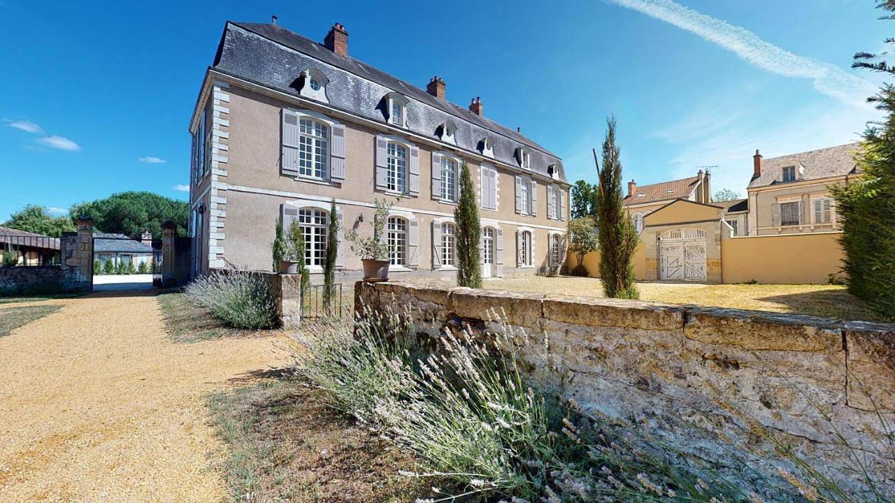 Deluxe Double Room in La Flèche, Sarthe
