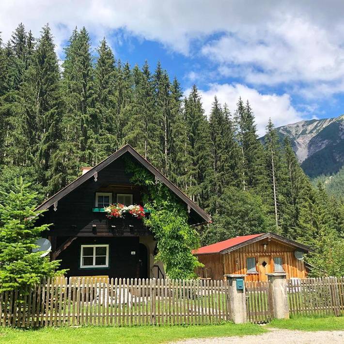 Chalet für 7 Personen, mit Sauna und Ausblick sowie Garten und Pool, mit Haustier in Eben am Achensee - 2