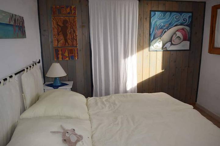 Gîte pour 4 personnes, avec jardin et terrasse dans Portixeddu - 2