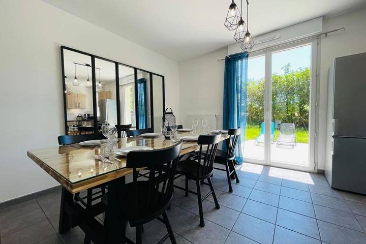 Location de vacances pour 6 personnes, avec jardin à Athée-sur-Cher