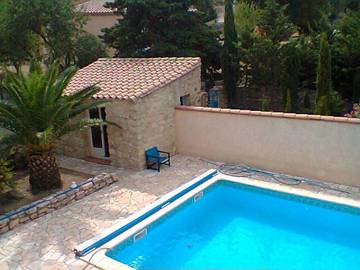 Chambre d’hôte pour 4 personnes, avec jardin à Roquefort-des-Corbières