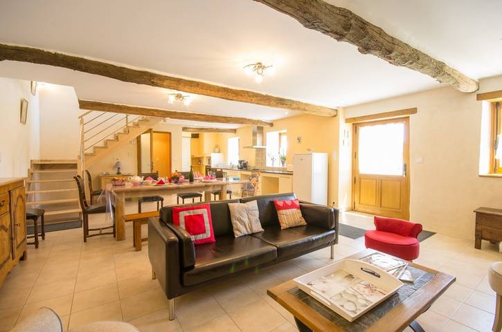 Gîte pour 8 personnes, avec jardin à Trédaniel