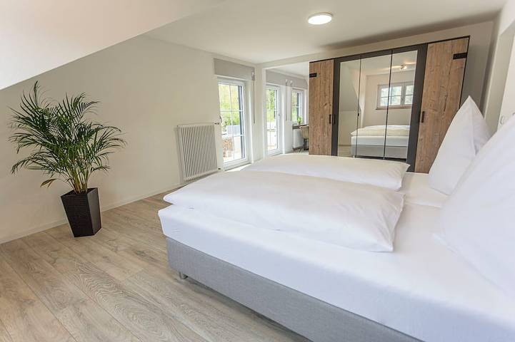 Ferienwohnung für 3 Personen, mit Balkon und Garten in Sulz am Neckar - 2