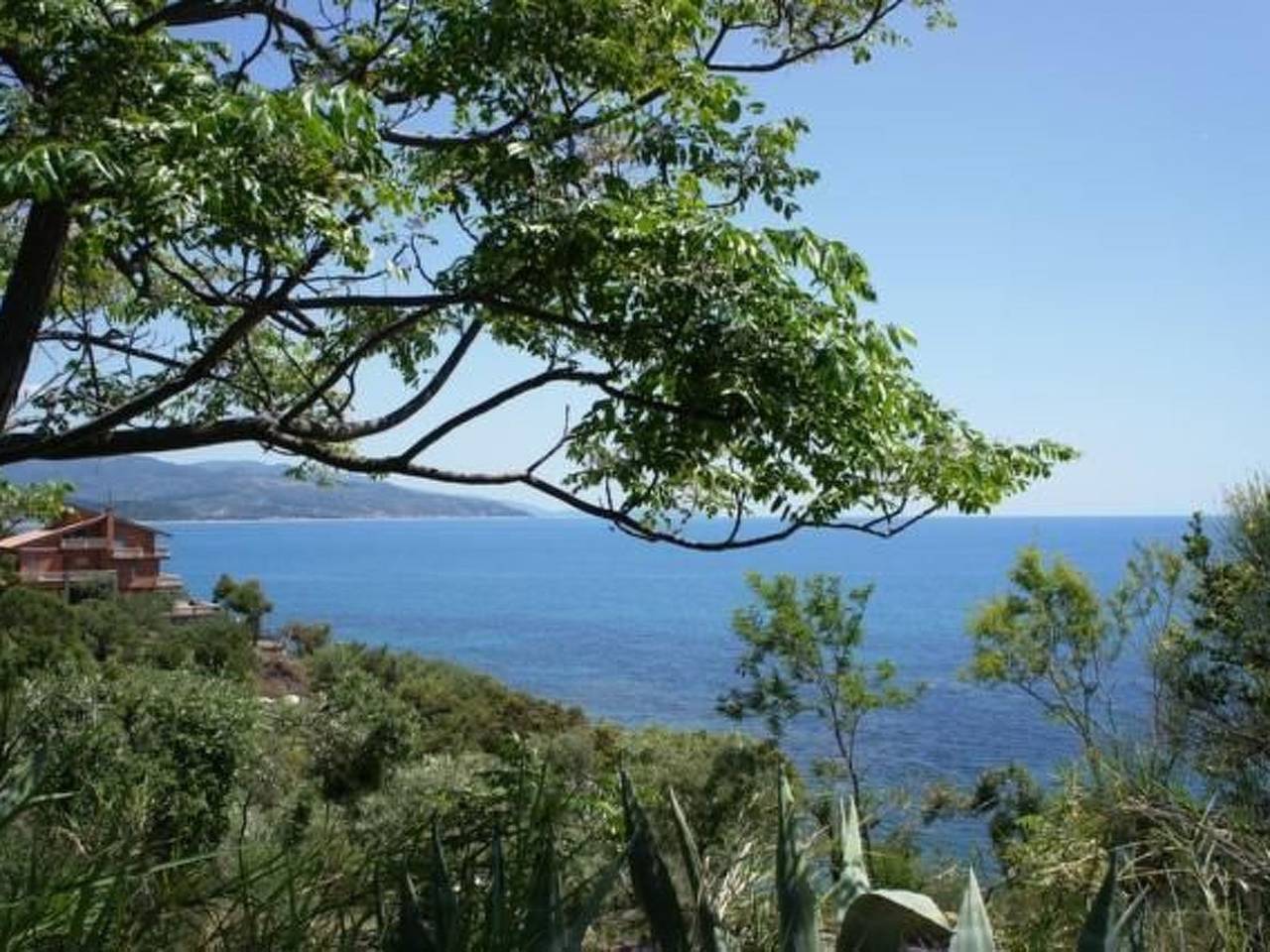Wohnen in Traumhafter, ruhiger Lage am Meer in Casal Velino, Cilento