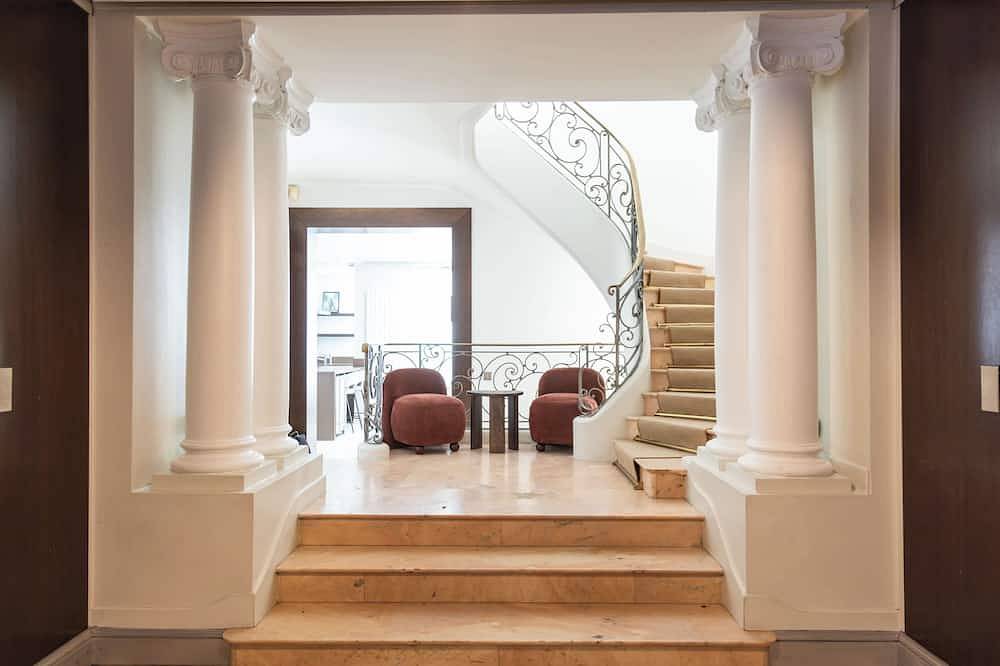Sublime hôtel privé avec toit-terrasse - Neuilly in Neuilly-sur-Seine, Hauts-de-Seine