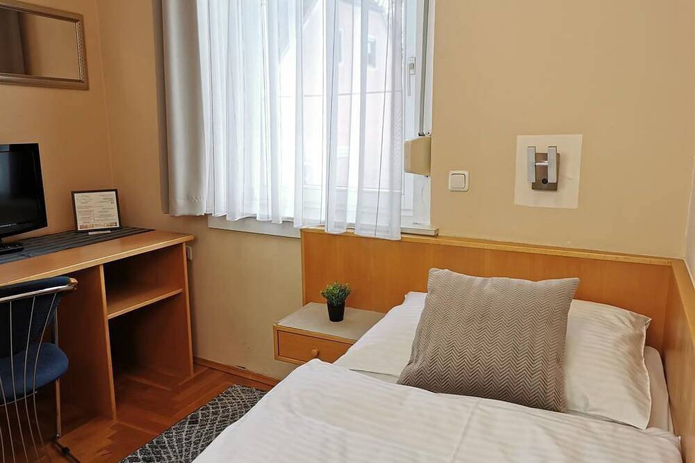 Einzelzimmer Economy - Hotel & Wirtshaus Hödl-Kaplan in Südoststeiermark, Feldbach