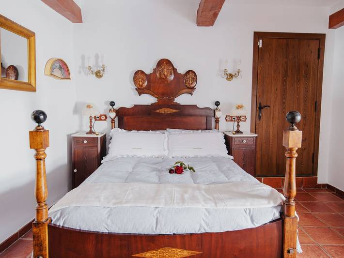 Chalet para 2 personas, con jardín y piscina en Valles Oriental - 2